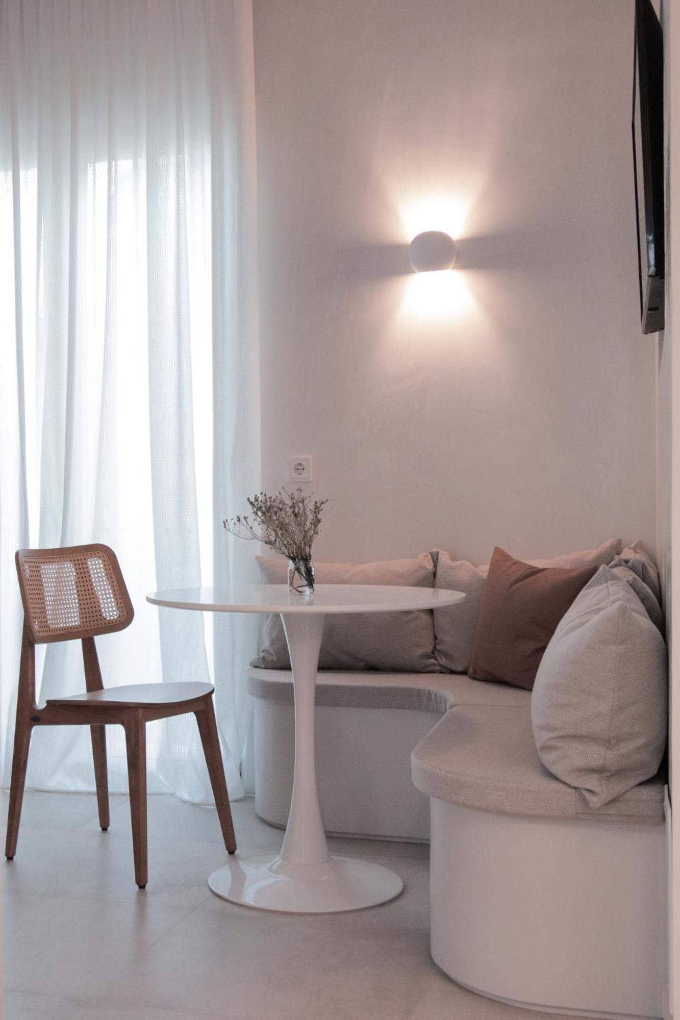 Enδόtera Chios Apartments Extérieur photo